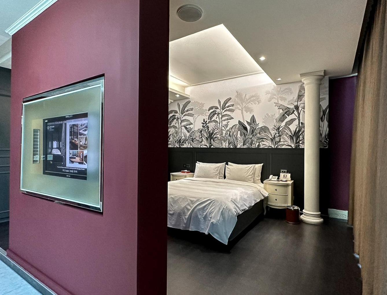 All-Ur Boutique Motel-Ping Tung Branch Pingtung Exteriör bild